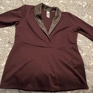 Pull on tunic with collar